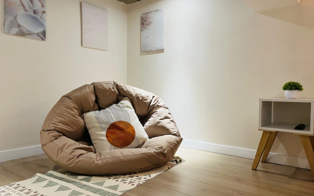 Happy People № Apartment 6