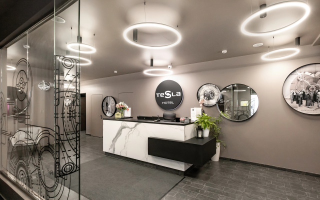 Отель Тесла