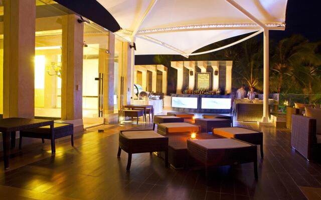 The District Boracay Resort Hotel