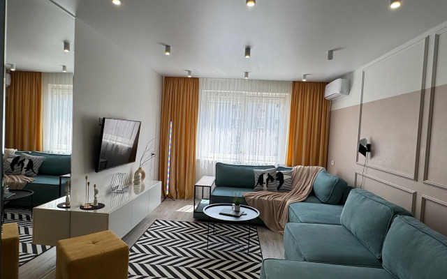 Na Kurchatova 24 - 2 Komnatyi Apartments