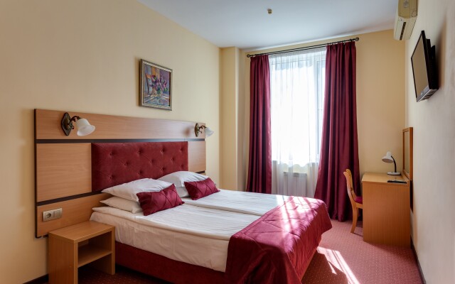 Lidiya Hotel