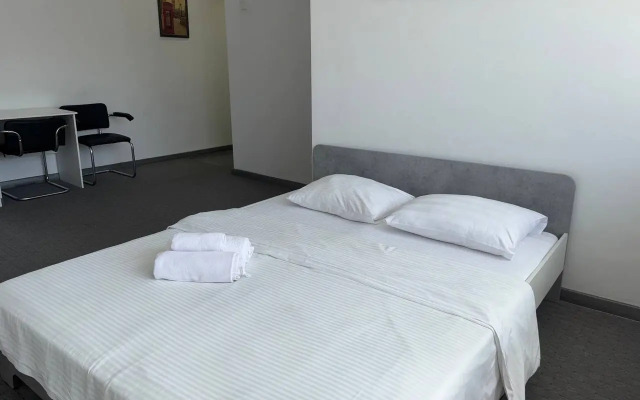 BelaTravel po adresu Nezavisimosti, 89 Apartments