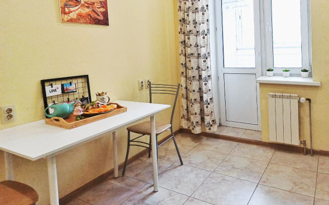 Апартаменты от Людмилы на Революции 1905 года 31В N9