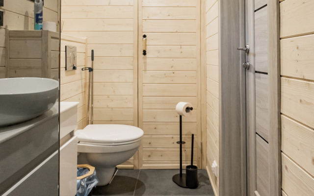 Частный Дом на Границе с Лесом