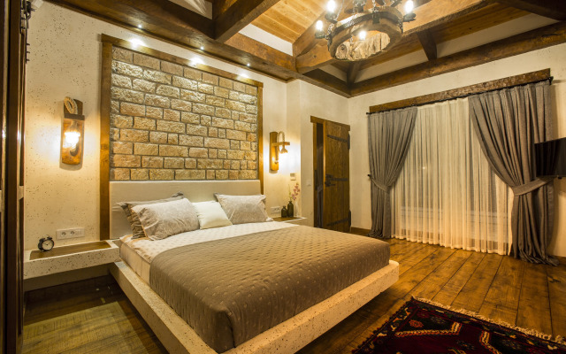 Elmali Villa
