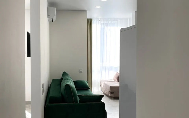 Апартаменты с кроватью 180 см, ванной и панорамными окнами, 17 этаж