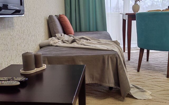 Large two-room U Lesa I Ozera Flat