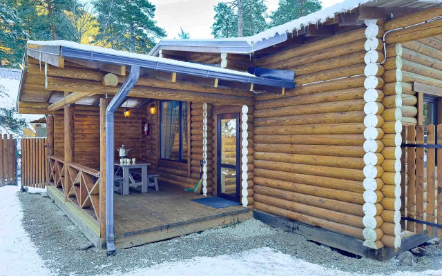 Частный дом У друзей сруб