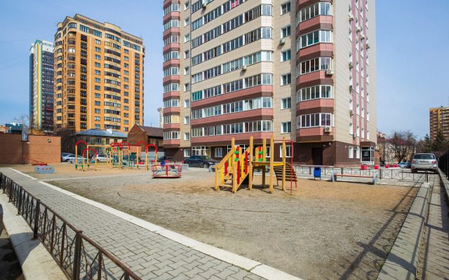 Na Ulitse Romanova 60/1 Flat