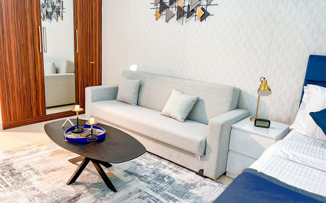 Cosmos Living Elegant Studio Near Dubai Marina Apartments