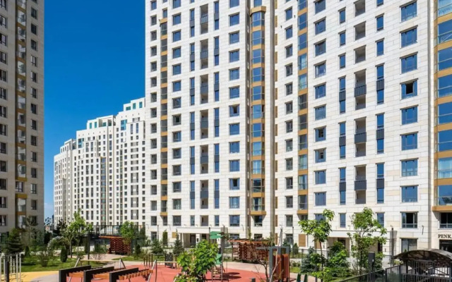 Na Prospekte Seyfullina 574/1/2 Apartment