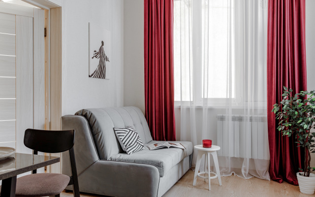 Yevrodvushka Kaminnaya Istoriya V Samom Serdtse Sochi Flat