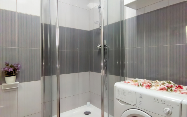 3 Apartamenty Na Maloy Bukharestkoy Apartments