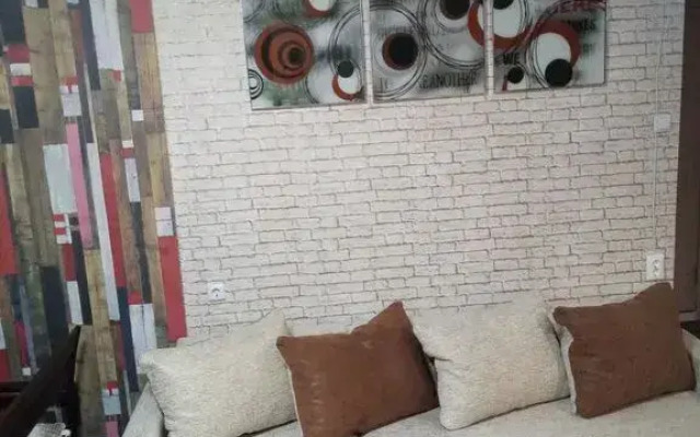 Квартира на улице Братьев Кашириных 115