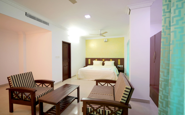 Lee Crysstal Hotel