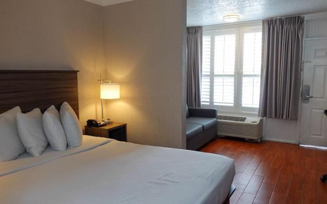 Мини Отель Melbourne All Suites