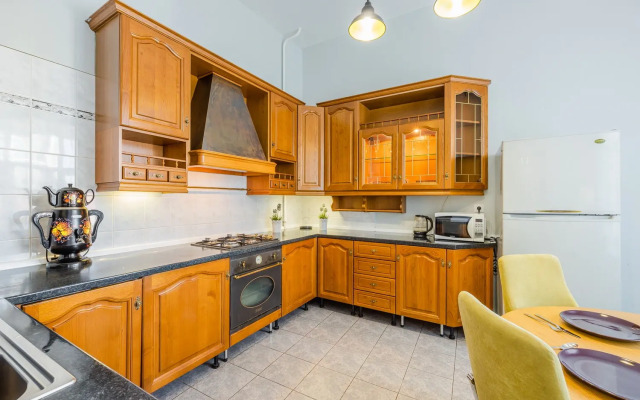 Апартаменты на улице Достоевского 1