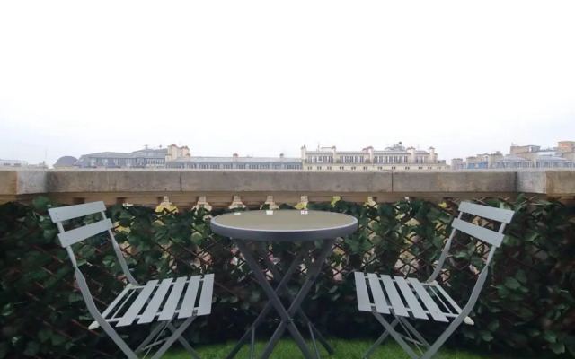 Апартаменты Up to 6 fantastic view Paris