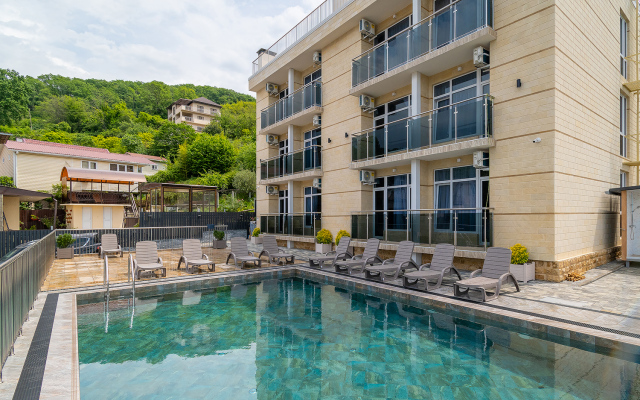 Auriya Moreto Hotel