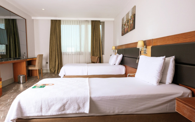 Armis Hotel