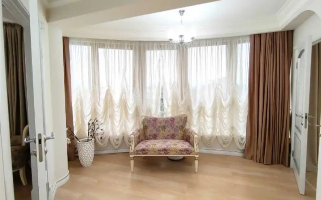 Nesebrskaya 14 Flat