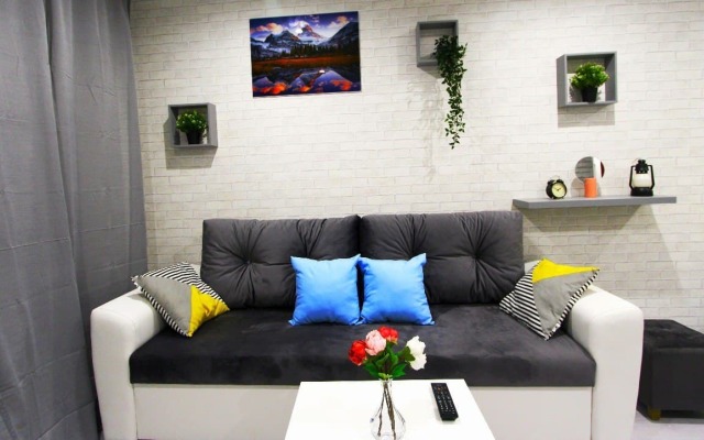 Na Ulitse Barklaya 16/3 Flat