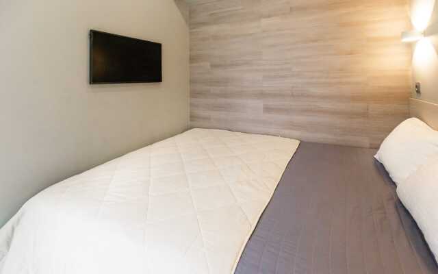 2kh Komnatnaya Kvartira S Remontom Green Studio 3 Apartments