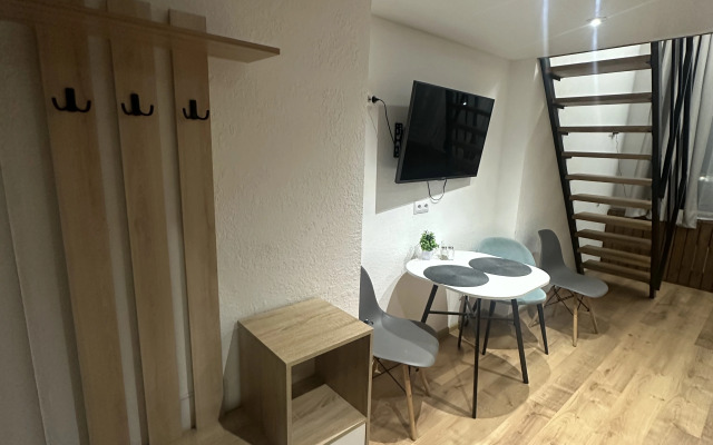 Апартаменты Двухуровневые 30м недалеко от центра