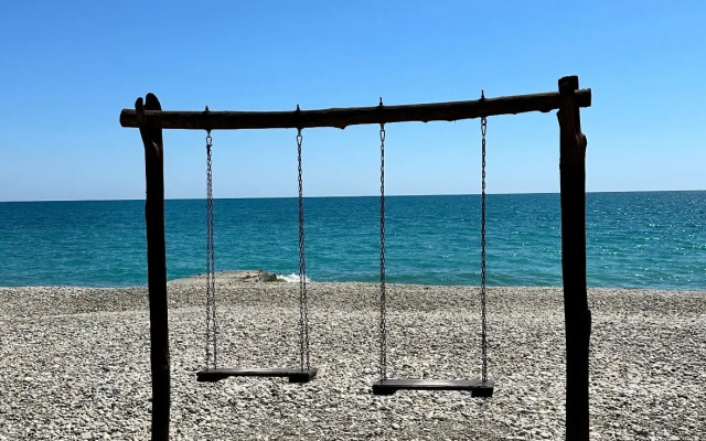 Отель Аламыс