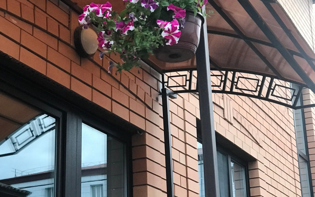 Avrora Guest house