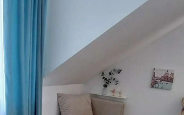 Квартира Двухкомнатная Viр Студия Бирюзовая