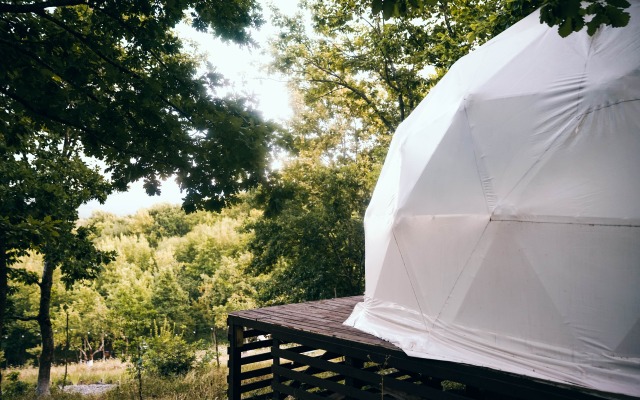 Solnechny Sklon Glamping