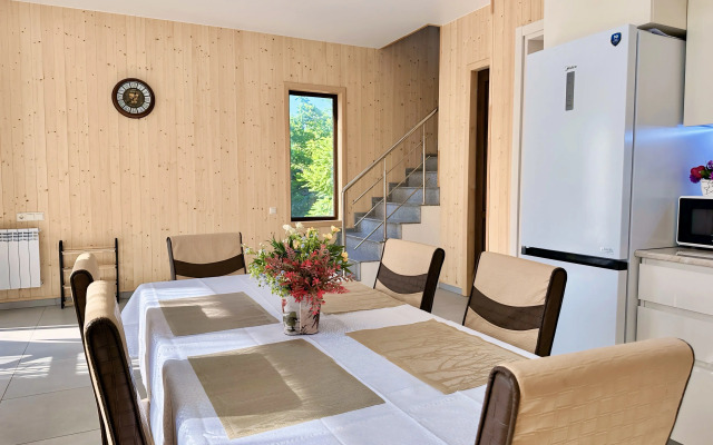 Eva Private house