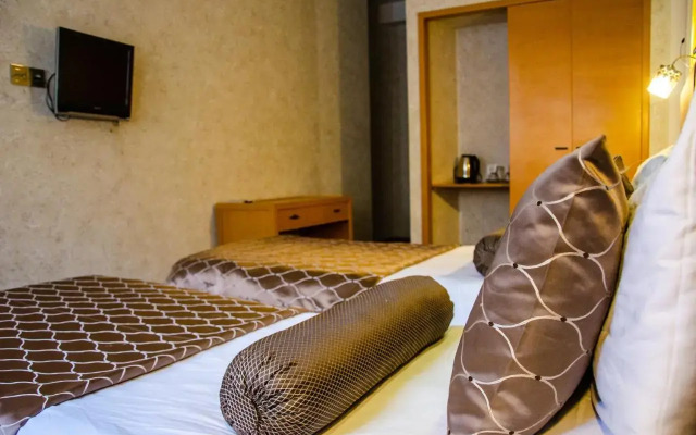 Qala Boutique Hotel