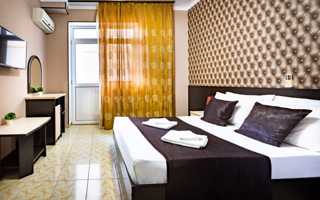 Kipr Guest House