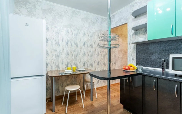 Na Ulitsa Nikolaya Semyonova 27k2 Flat