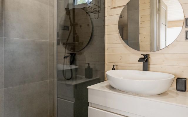 Частный Дом на Границе с Лесом