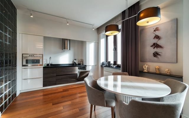 Квартира на сутки в центре Минска LuxHouse 2+2