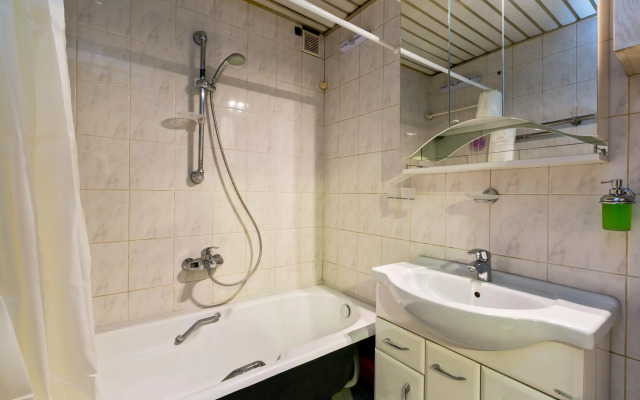 Квартира Уютная Двухкомнатная на Коломенской