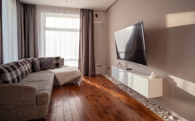 Na Kazanskoy Naberezhnoy 5 Flat