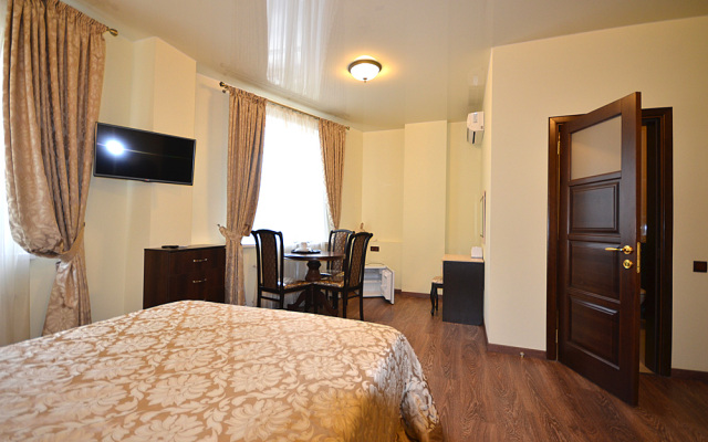 Nadezhda Guest House