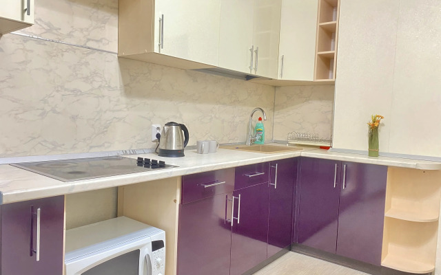 Квартира Здесь как Дома на Сергея Казьмина 6