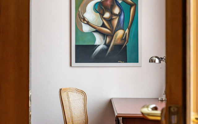 Квартира на Невском