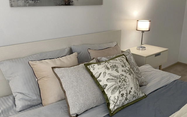 V Tsentre Goroda Flat