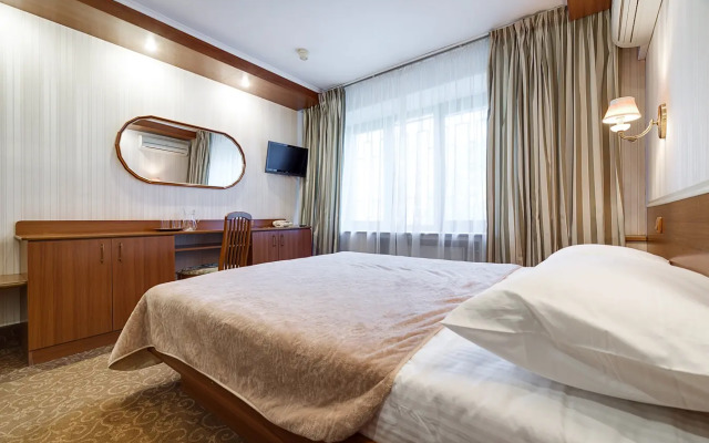 Отель КУ-КУ 2