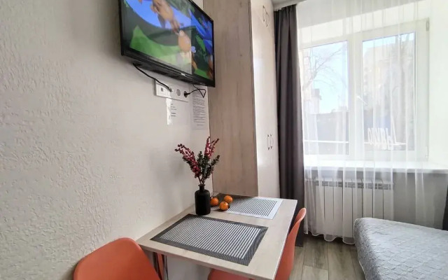 Апартаменты студия на Захарова 5