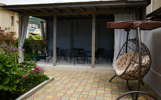 Меблированные комнаты Ажур