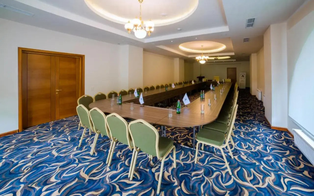 Armenia Hotel