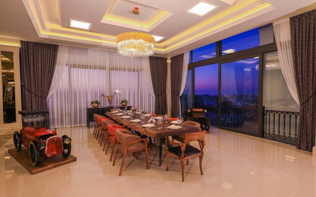 Mc Palace Hotel
