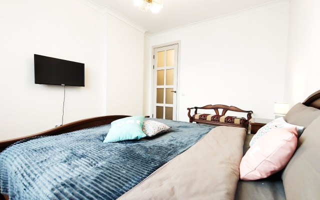 Апартаменты на Чоботовской